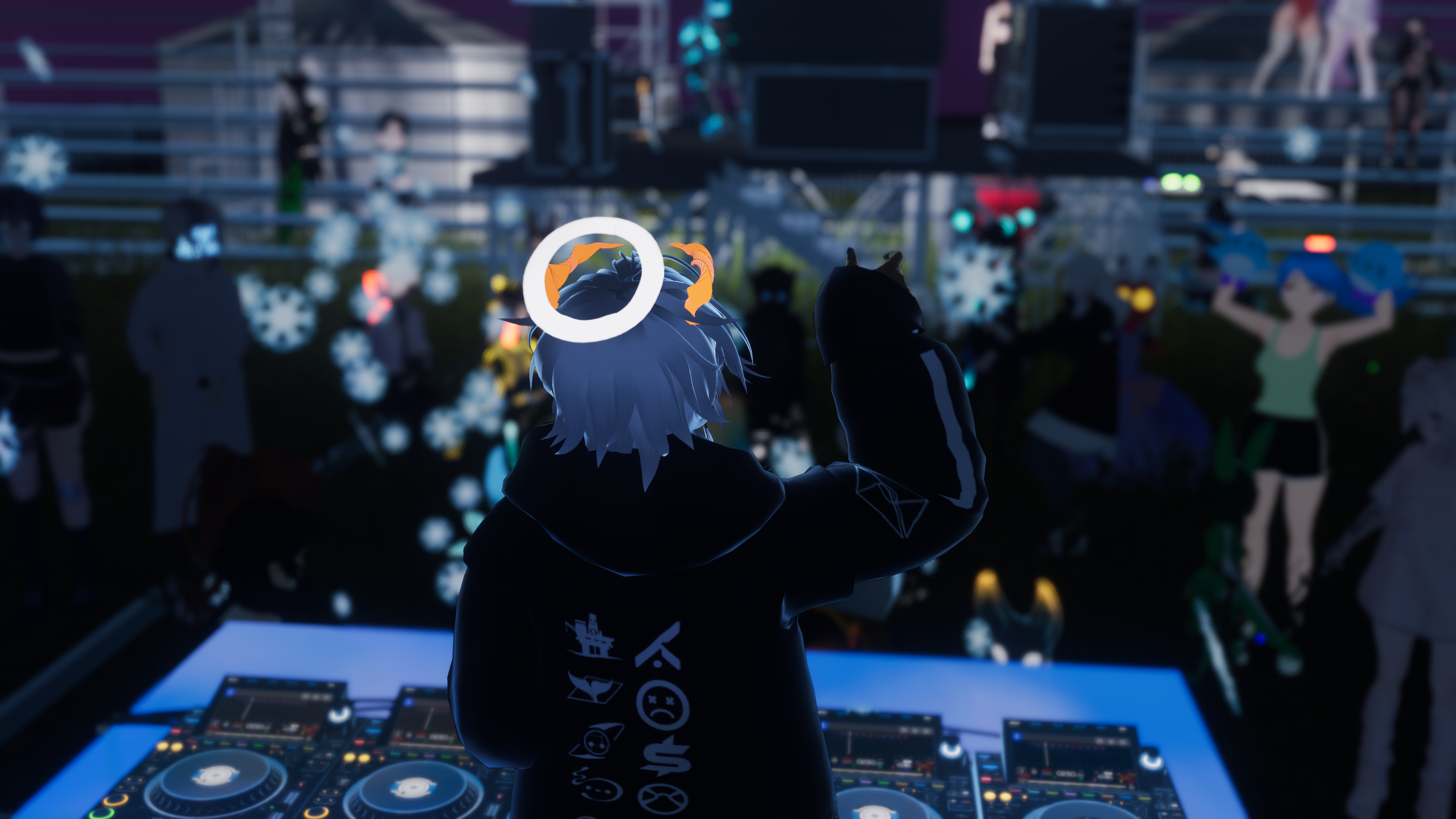 VRChat 2023 04 29 19 21 01.997 7680x4320