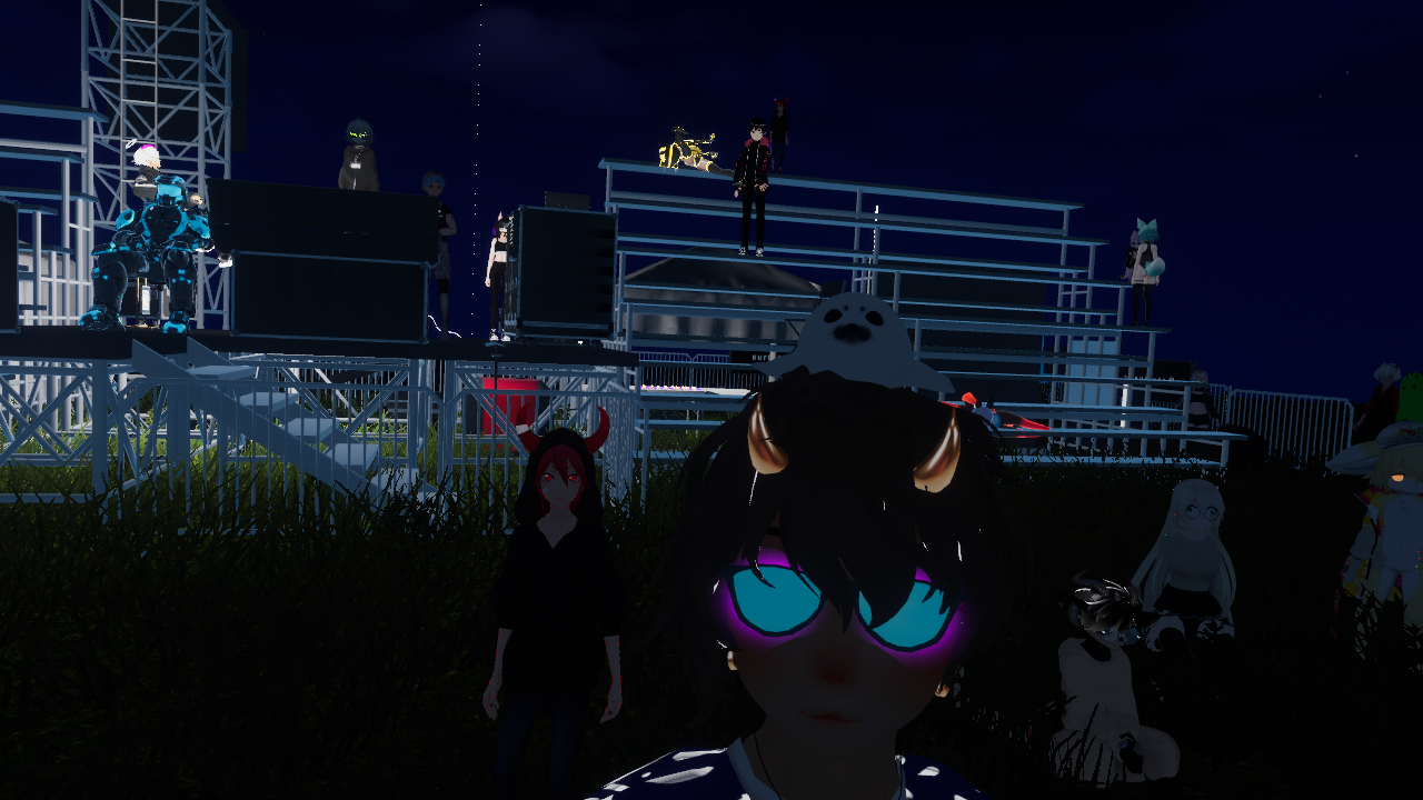 VRChat 2023 04 29 21 25 15.010 1280x720
