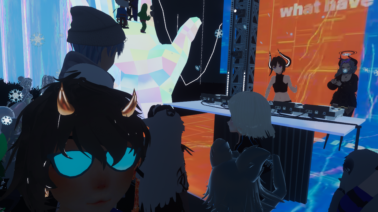 VRChat 2023 04 30 00 11 31.856 1280x720