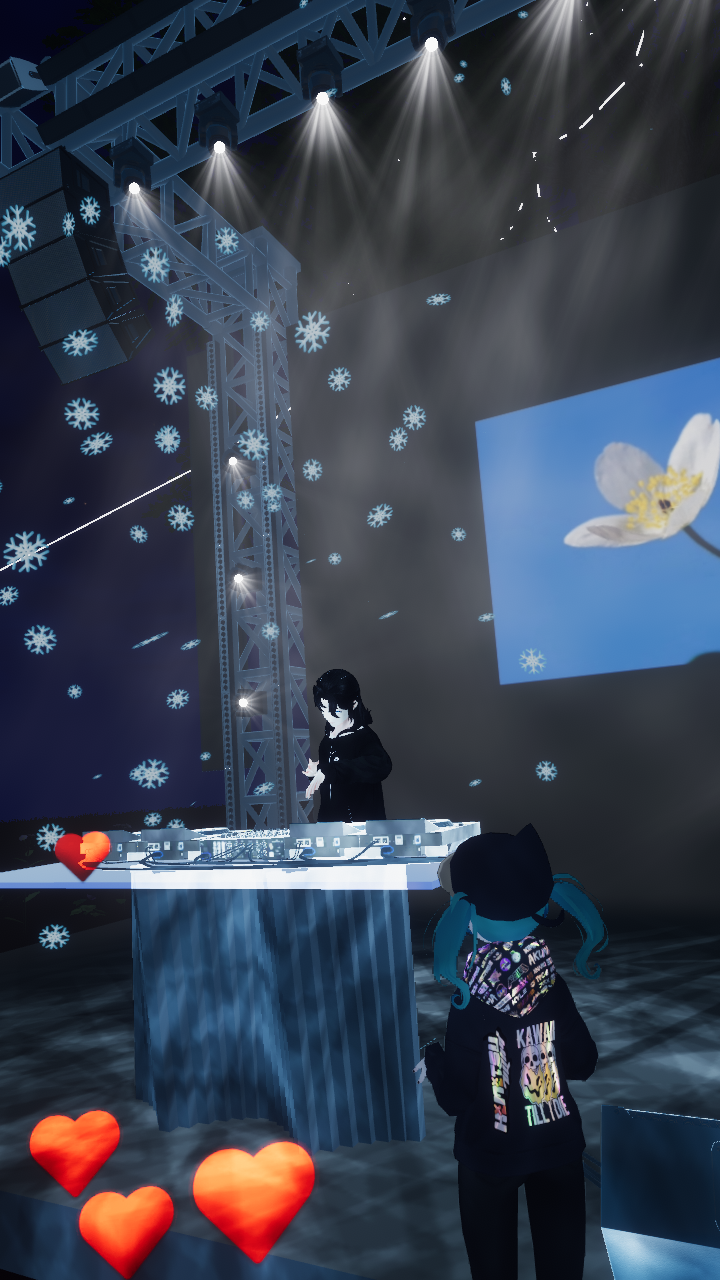 VRChat 2023 04 30 00 35 10.835 720x1280