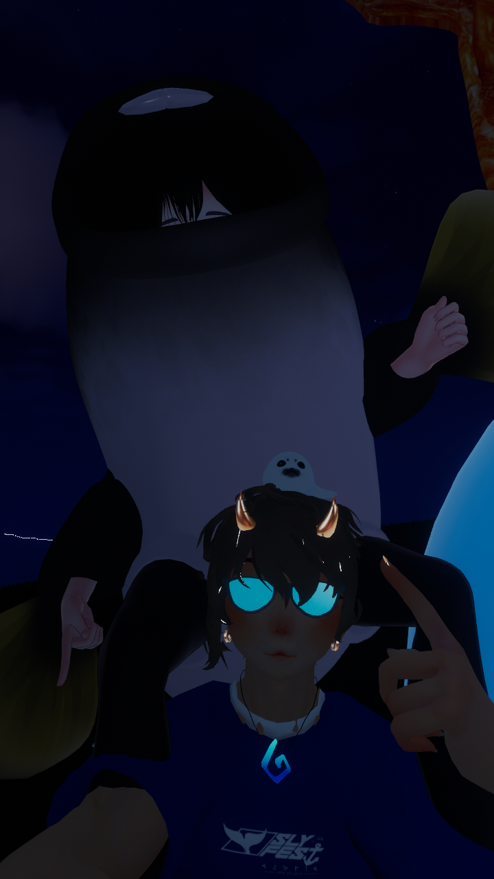 VRChat 2023 04 30 01 38 39.266 720x1280
