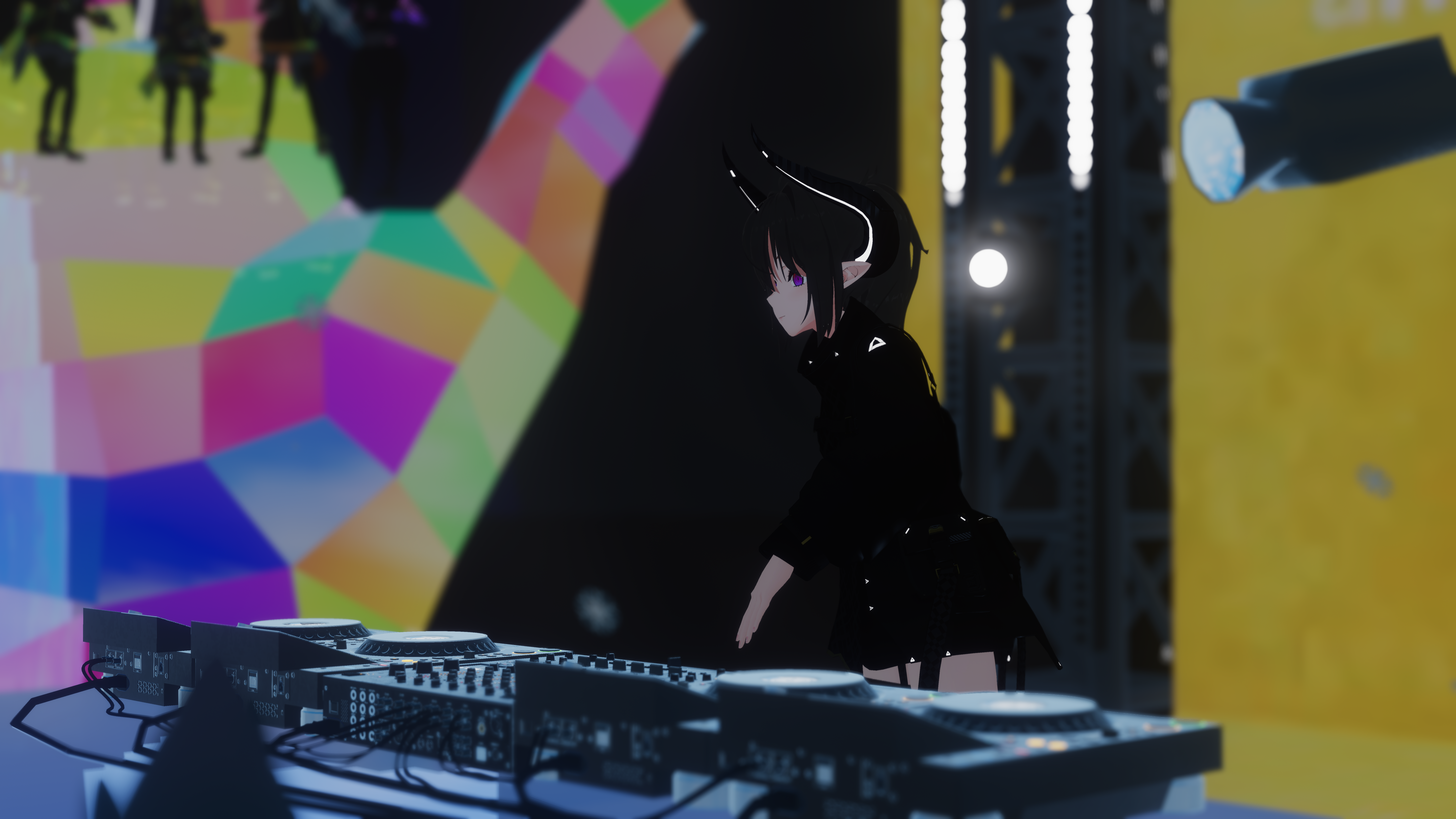 VRChat 2023 04 30 01 46 19.287 4320x7680