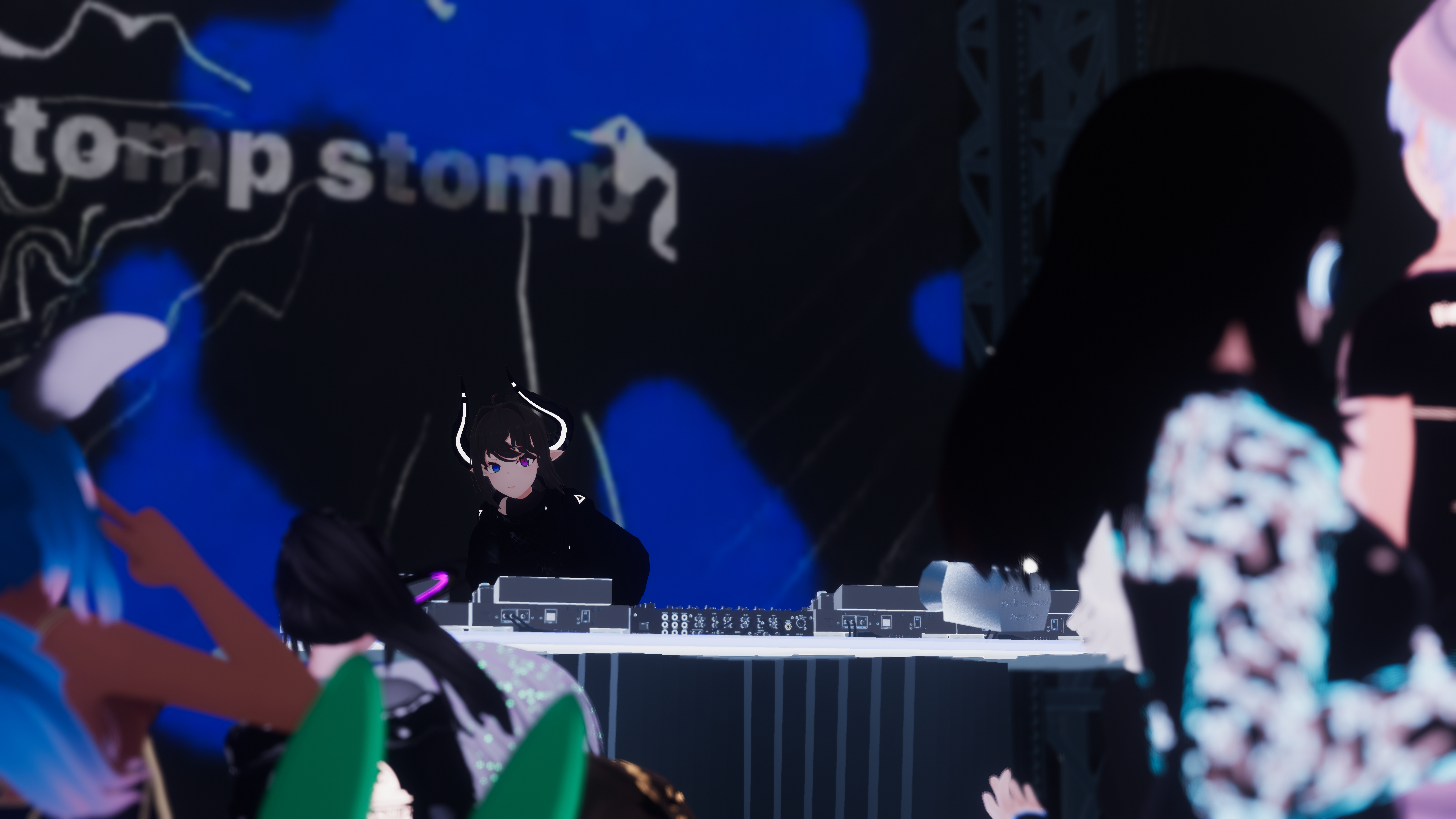 VRChat 2023 04 30 01 50 20.866 7680x4320