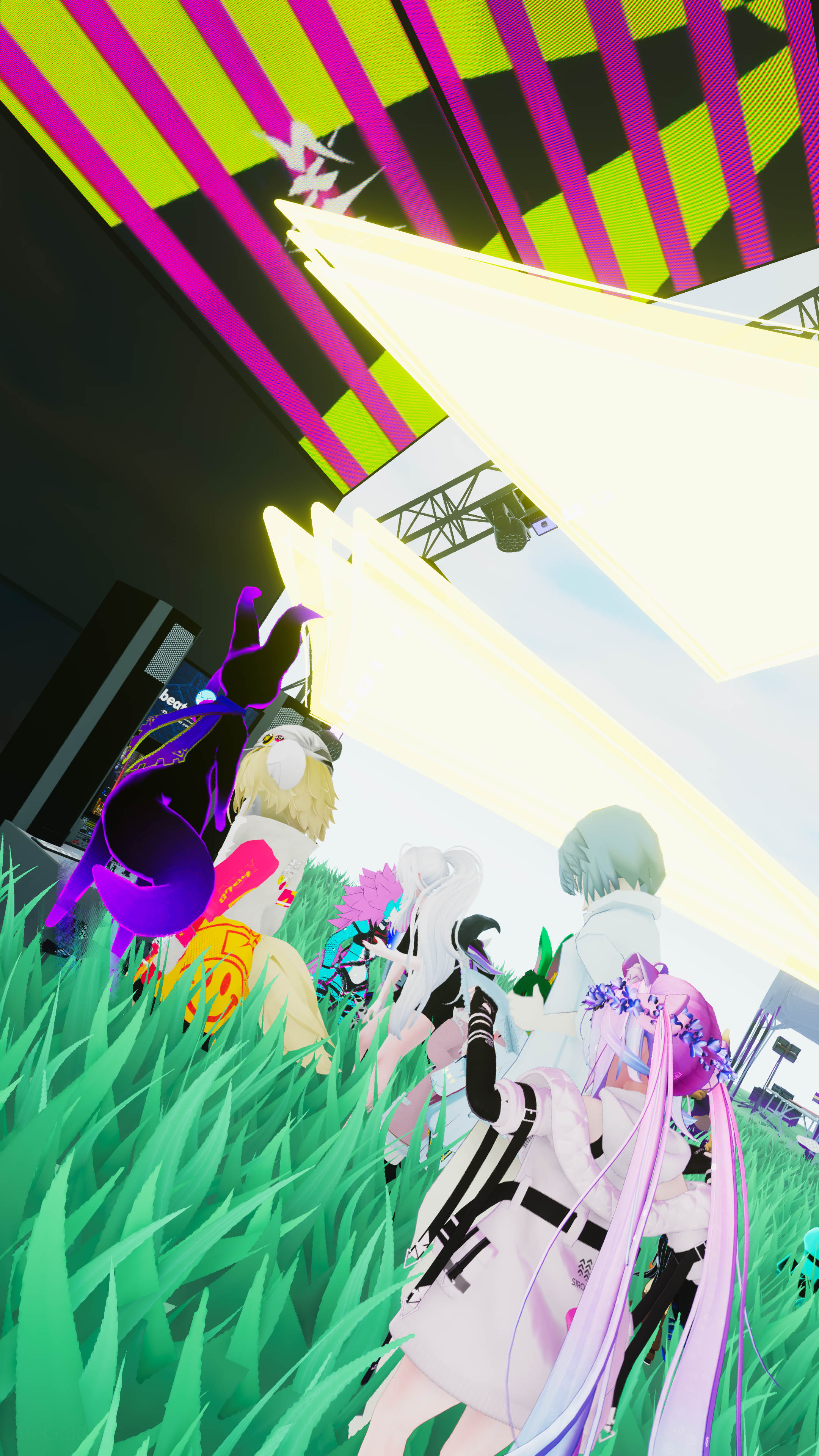 VRChat 2024 04 27 22 15 12.303 2160x3840 AriGold