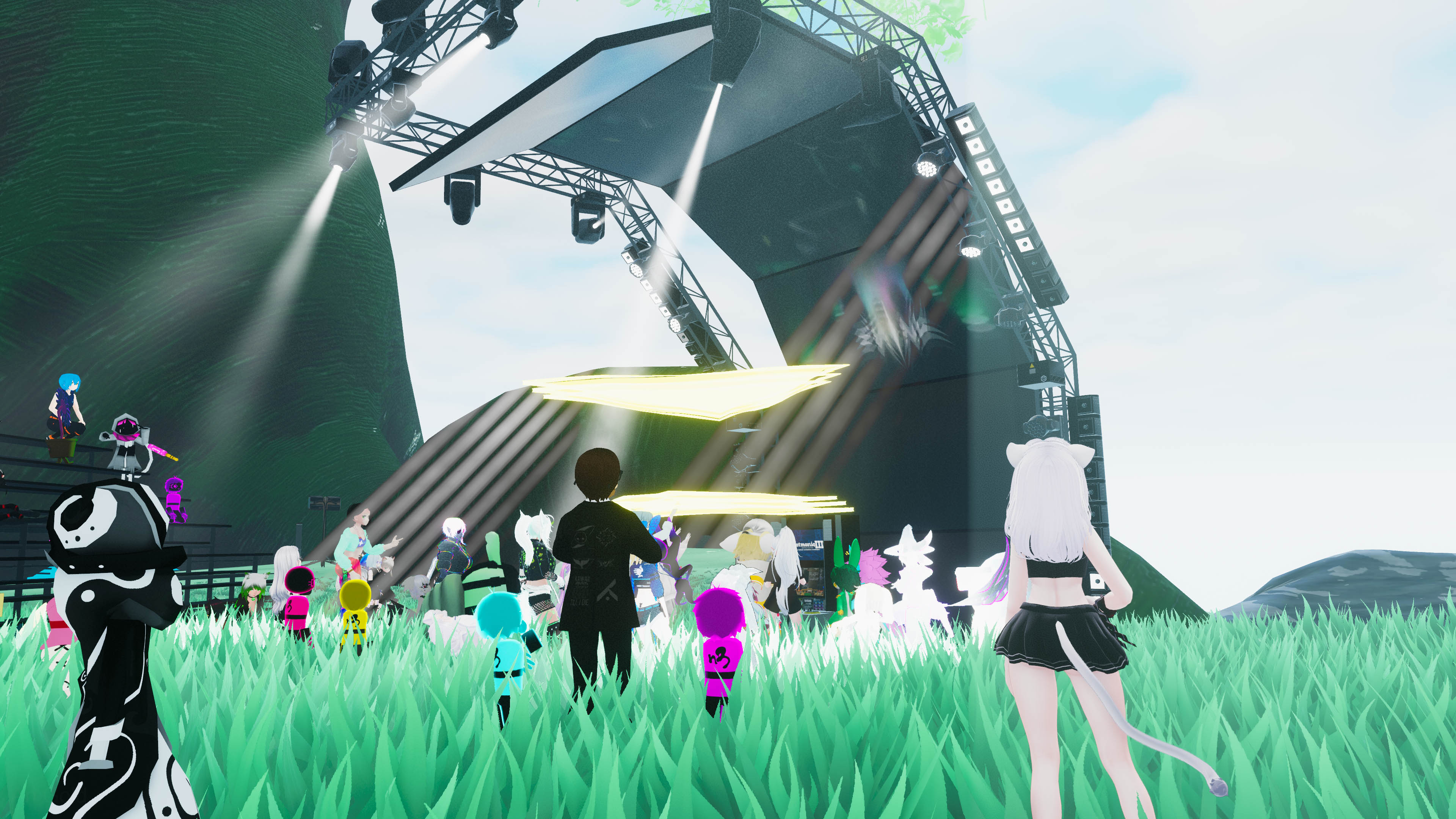 VRChat 2024 04 27 22 30 36.192 3840x2160 AriGold