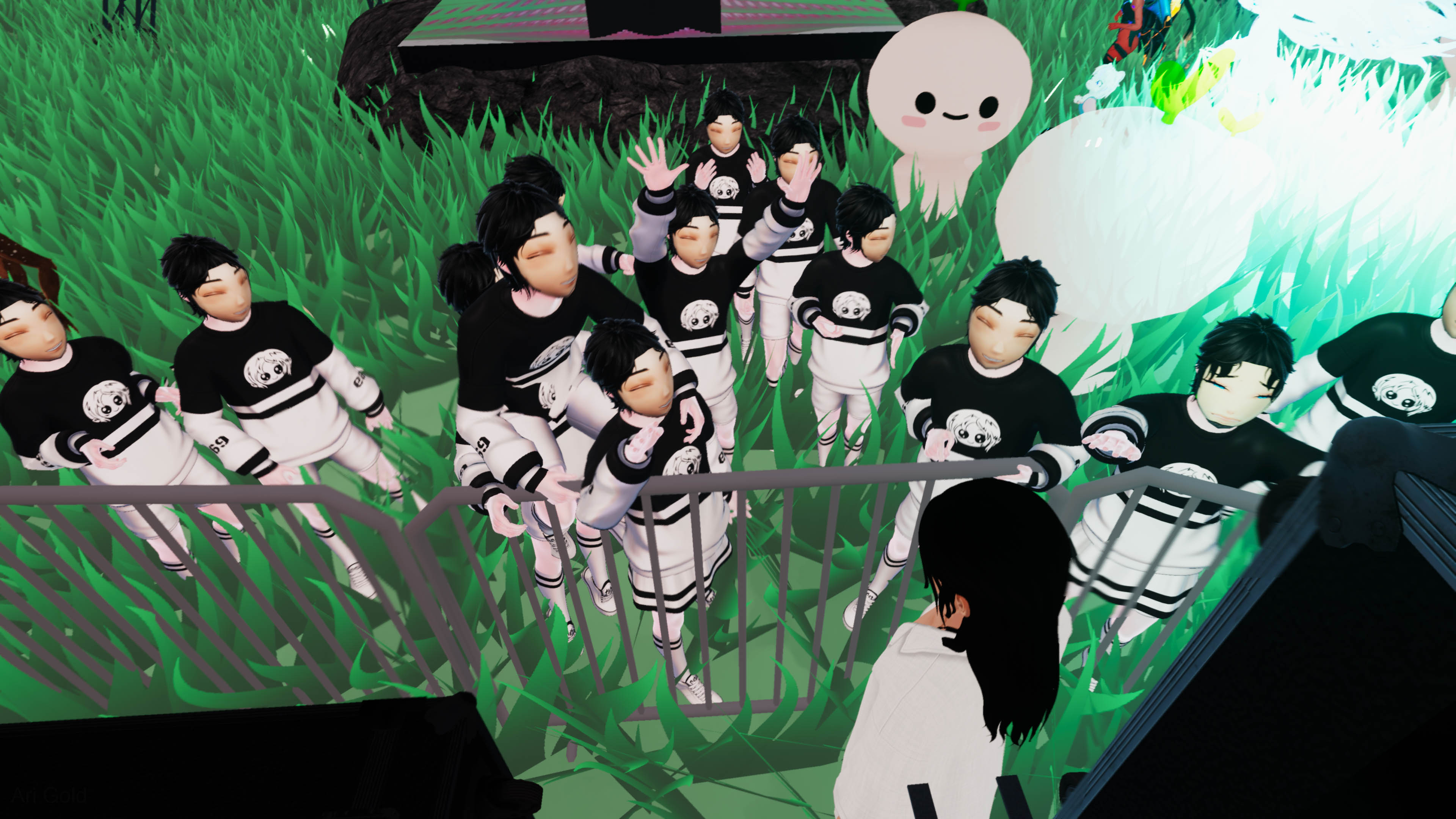 VRChat 2024 04 28 00 30 07.011 3840x2160 AriGold