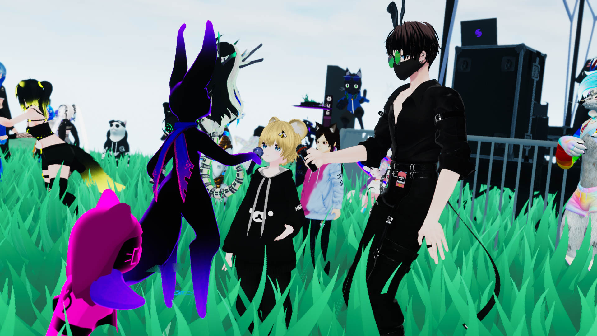 VRChat 2024 04 28 21 24 06.022 1920x1080 AriGold